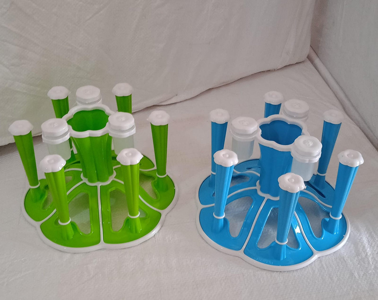 Miracle Plastic Glass Stand