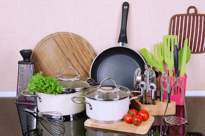 HOME & KITCHEN